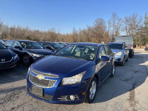 Used 2012 Chevrolet Cruze LT w/ All-Star Edition image 2