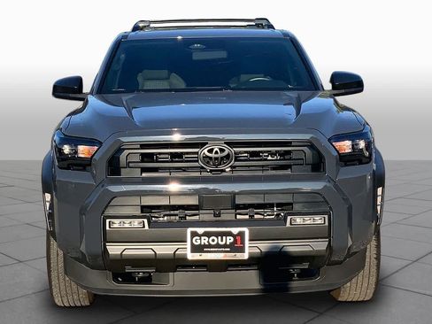 Used 2025 Toyota 4Runner SR5 RWD image 4