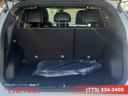 New 2026 Jeep Compass Limited image 7