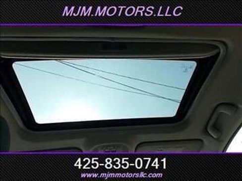 Used 2010 Toyota Corolla S image 25