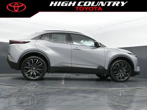 New 2026 Toyota C-HR AWD/4WD image 40