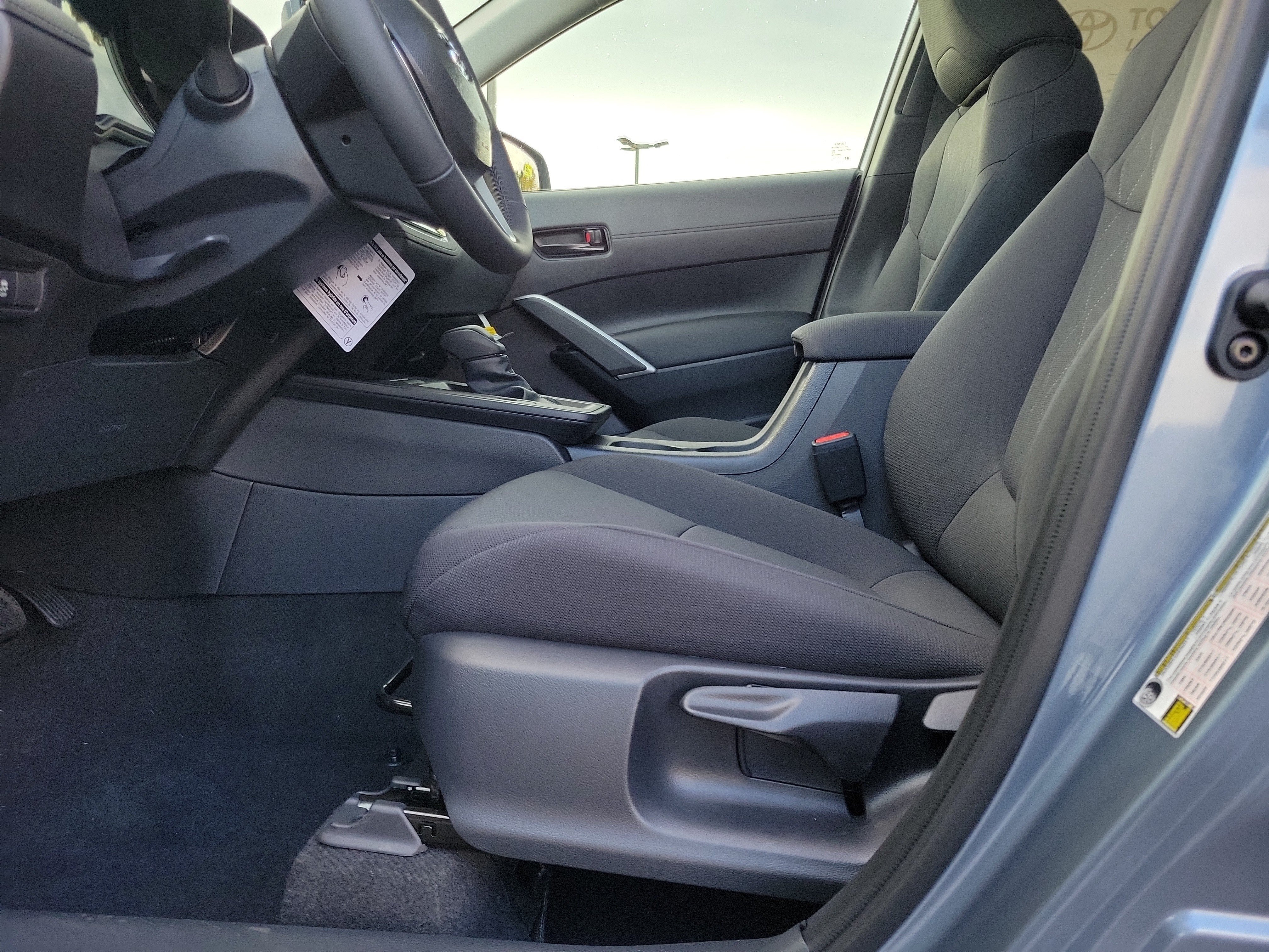 New 2026 Toyota Corolla Cross LE w/ Moonroof Package FWD image 16