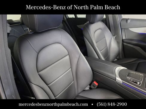 Certified 2022 Mercedes-Benz GLC 300 image 33