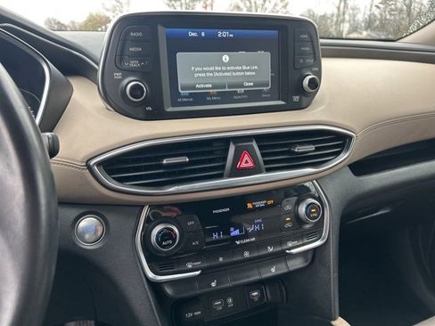 Used 2019 Hyundai Santa Fe SEL image 21