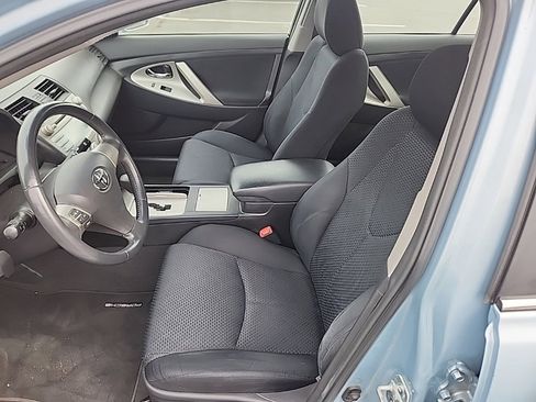 Used 2009 Toyota Camry image 10