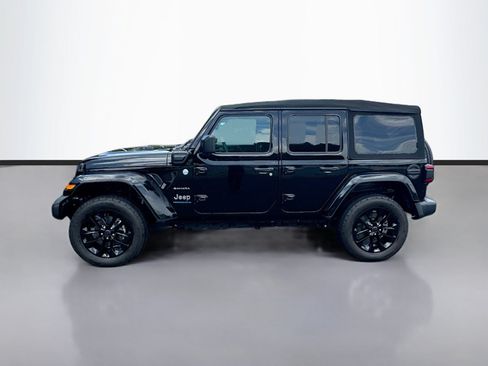 Used 2024 Jeep Wrangler Unlimited Sahara AWD/4WD image 4