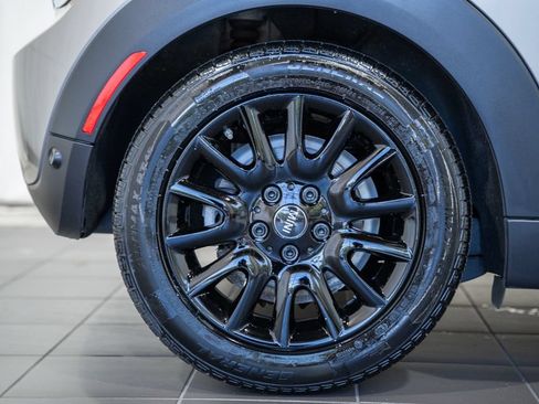 Used 2020 MINI Cooper 2-Door Hardtop FWD image 14