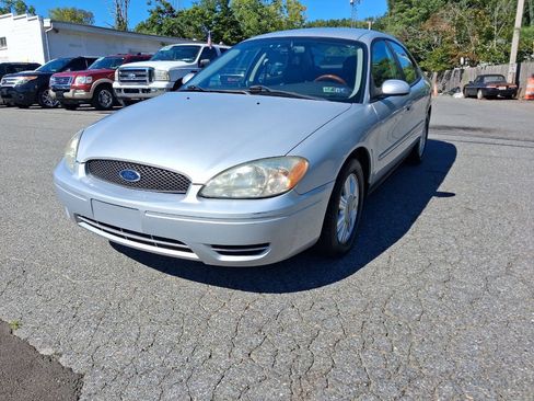 Used 2005 Ford Taurus SEL FWD image 4