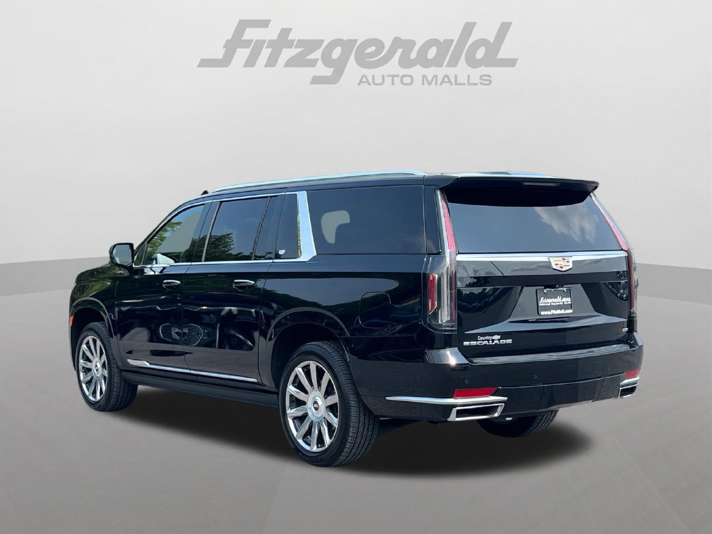 Certified 2024 Cadillac Escalade ESV Premium Luxury Platinum AWD/4WD image 9