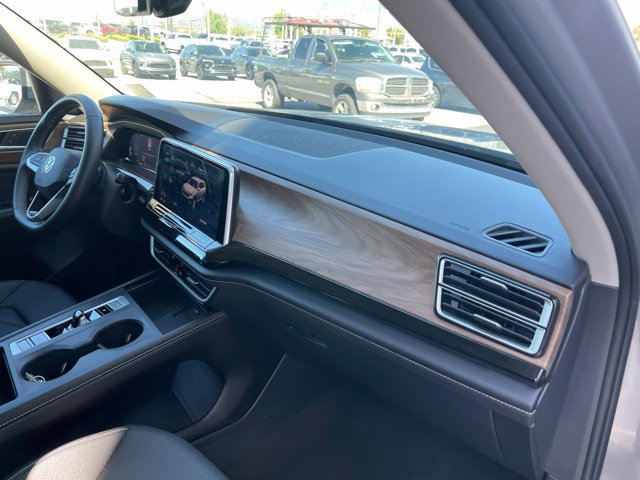 Used 2026 Volkswagen Atlas SE AWD/4WD image 17