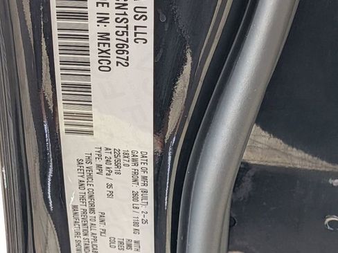 Used 2025 Jeep Compass Limited image 31