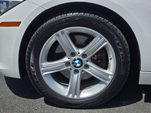 Used 2015 BMW 328i xDrive Sedan AWD/4WD image 10