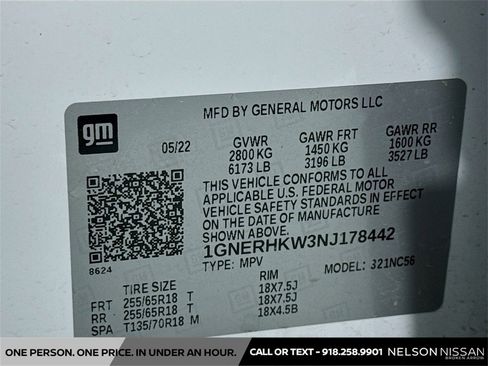 Used 2022 Chevrolet Traverse LT image 32