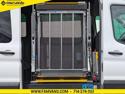 Used 2023 Ford Transit 150 Medium Roof RWD image 4