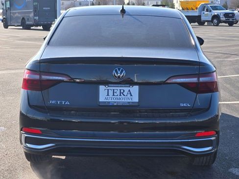 Used 2024 Volkswagen Jetta SEL image 11