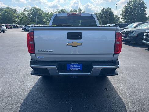Used 2019 Chevrolet Colorado W/T w/ WT Convenience Package RWD image 6