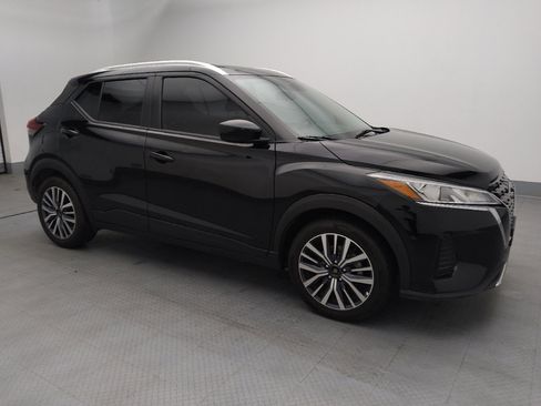 Used 2021 Nissan Kicks SV image 13