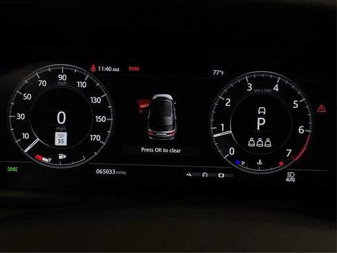 Used 2020 Land Rover Discovery Sport SE AWD/4WD image 22