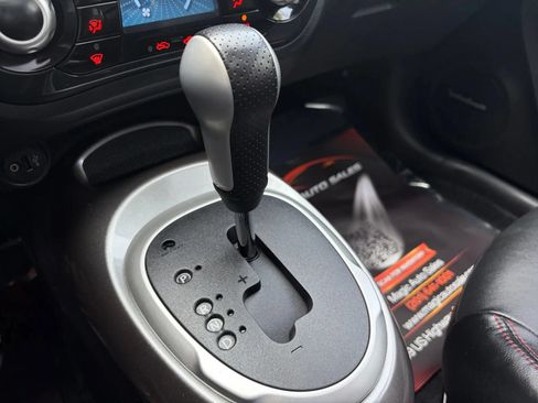 Used 2013 Nissan Juke SL AWD/4WD image 27