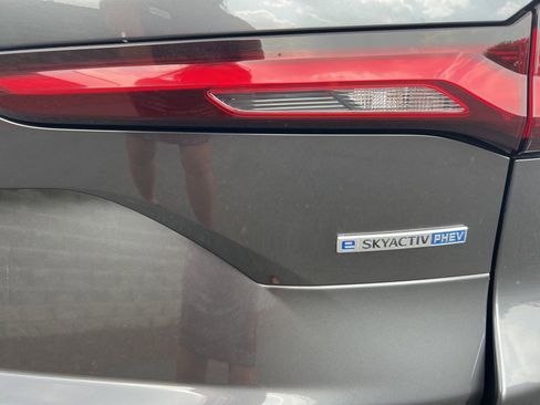 Used 2024 MAZDA CX-90 Plug-In Hybrid w/ Premium Plus image 11