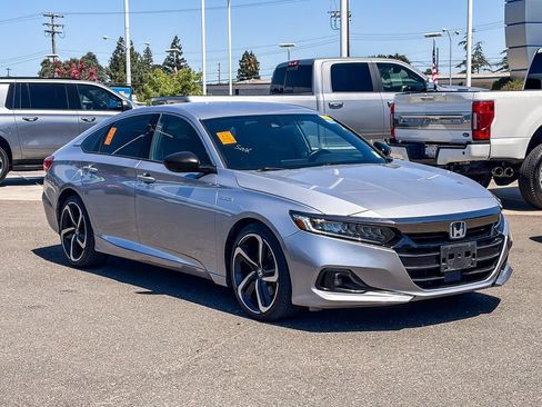 Used 2022 Honda Accord Sport image 5