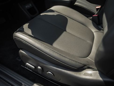 New 2025 Hyundai Ioniq 5 XRT image 35