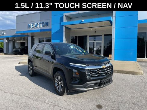 Used 2025 Chevrolet Equinox LT image 1