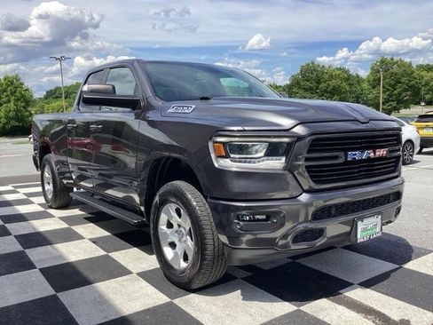 Used 2019 RAM 1500 Big Horn AWD/4WD image 4