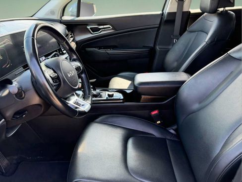 Used 2023 Kia Sportage EX FWD image 18