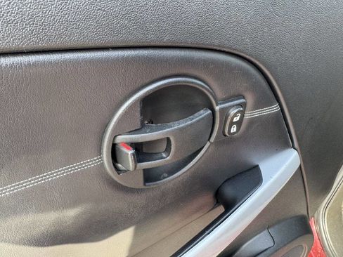 Used 2009 Chevrolet Equinox Sport image 8