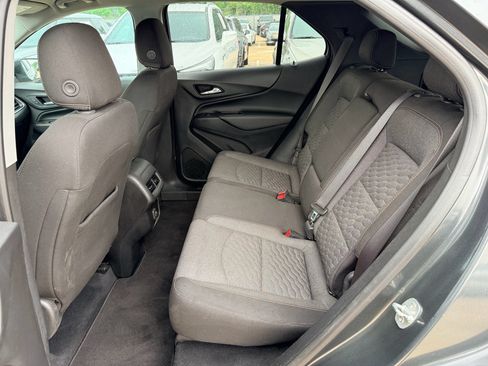 Used 2021 Chevrolet Equinox LT FWD image 26