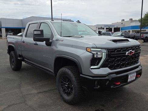 New 2026 Chevrolet Silverado 2500 ZR2 AWD/4WD image 5