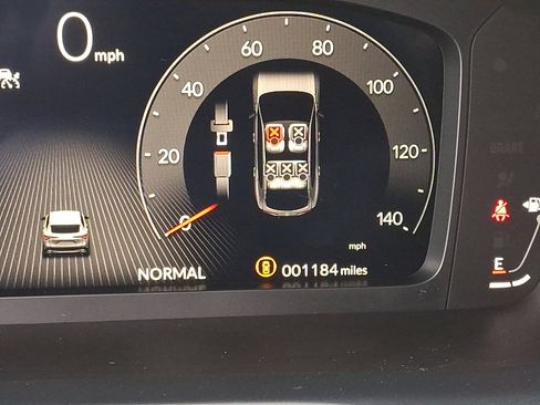 Certified 2025 Acura ADX A-Spec image 21