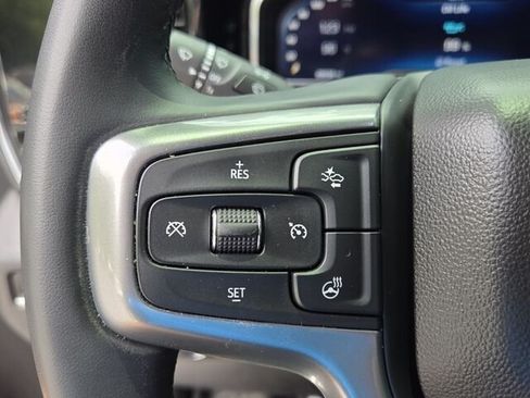 Used 2024 Chevrolet Silverado 1500 LT AWD/4WD image 28