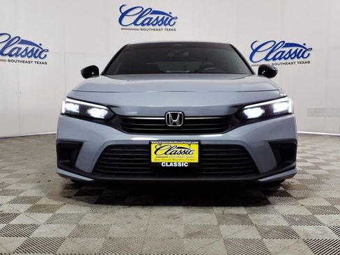 Used 2023 Honda Civic Sport image 3