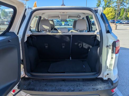 Certified 2021 Ford EcoSport S FWD image 31