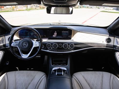 Used 2020 Mercedes-Benz S 560 Sedan image 41