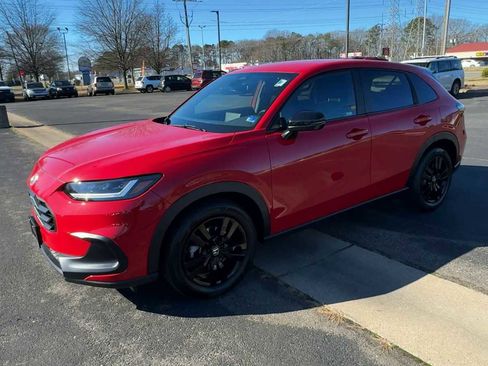 Certified 2026 Honda HR-V Sport image 4