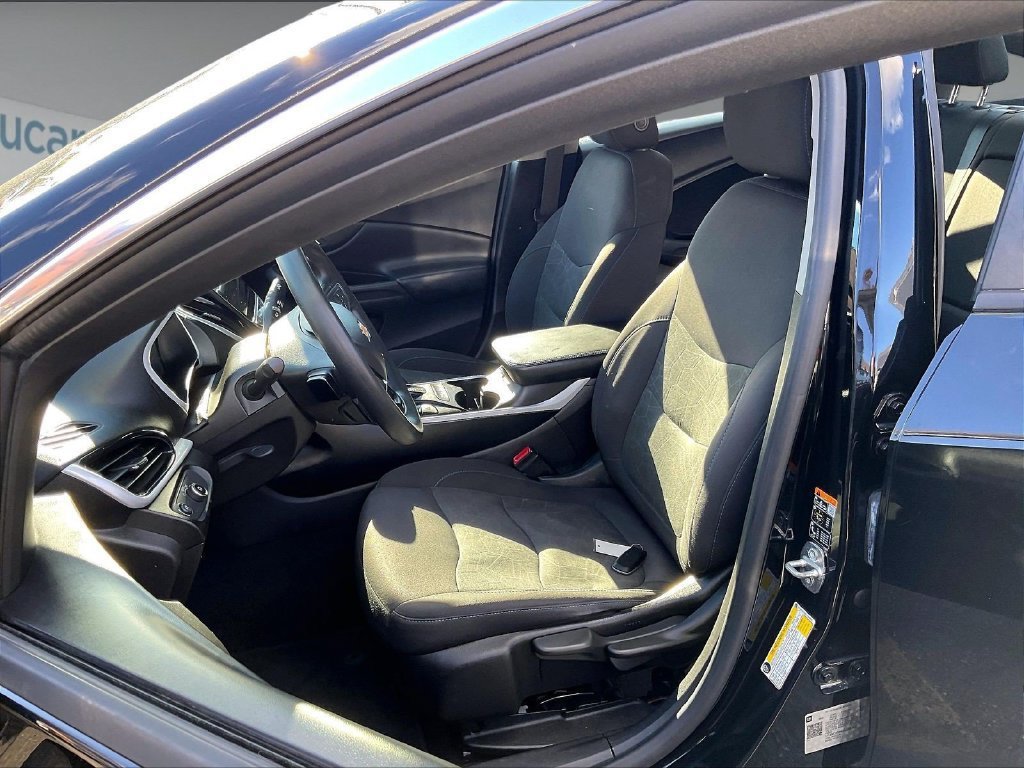 Used 2018 Chevrolet Volt LT FWD image 10