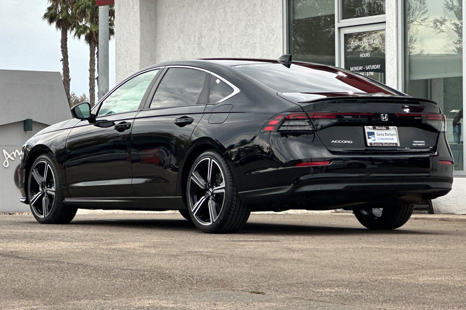 Used 2025 Honda Accord Sport image 6