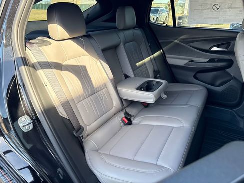 New 2026 Buick Envista Avenir image 36