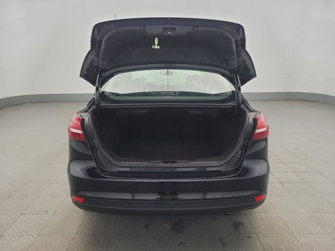 Used 2018 Ford Focus SE image 29