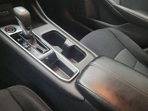 Used 2020 Nissan Sentra SV image 26