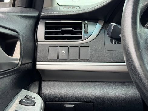 Used 2013 Toyota Camry SE FWD image 32