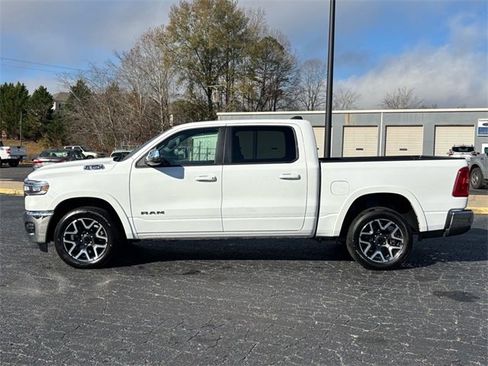 Used 2025 RAM 1500 Laramie image 23
