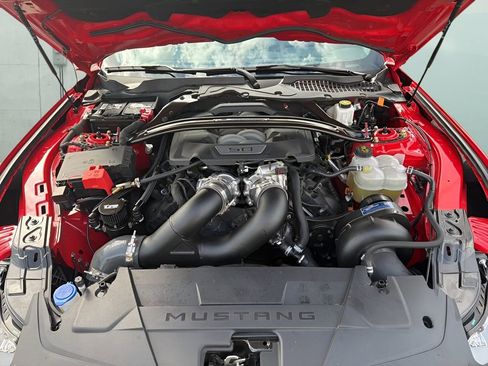 Used 2024 Ford Mustang Dark Horse RWD image 3