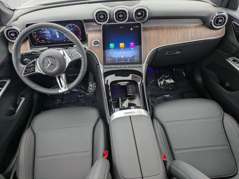 New 2026 Mercedes-Benz GLC 300 4MATIC image 18