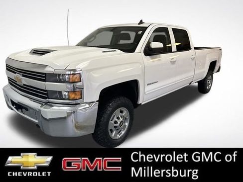Used 2018 Chevrolet Silverado 2500 LT image 4