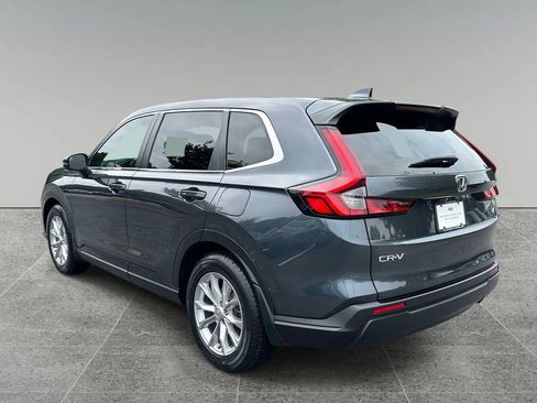 Used 2024 Honda CR-V EX image 3