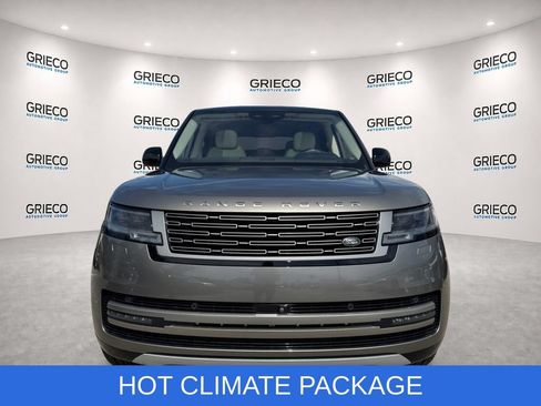 Used 2023 Land Rover Range Rover SE AWD/4WD image 2
